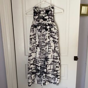 Black and white patterned dress
